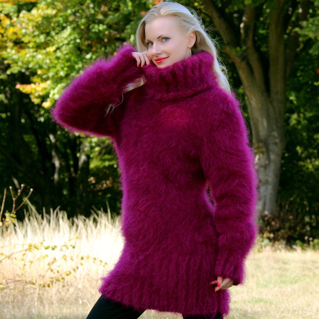 Hand knitted turtleneck mohair sweater dress in purple fuchsia – SuperTanya