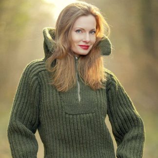Green wool sweater with zipper ready to ship size Medium