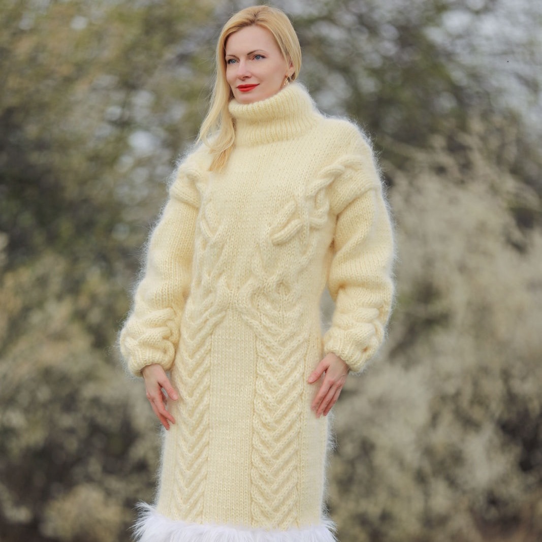 Luxurious ivory long mohair dress with satin lining and fur trim